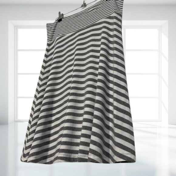 GAP Skater Mini Flare Skirt L Gray White Stripe High Waist Stretch Versatile - Picture 4 of 12